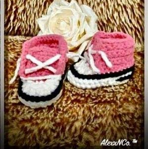 High top Chuck "T's"